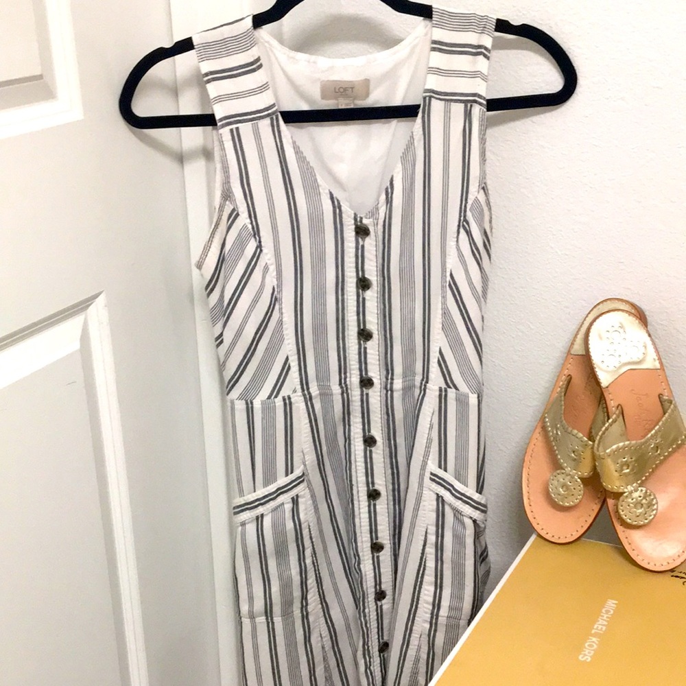 Moving Sale 🚗 - Loft Blue White Striped Dress, Size 0